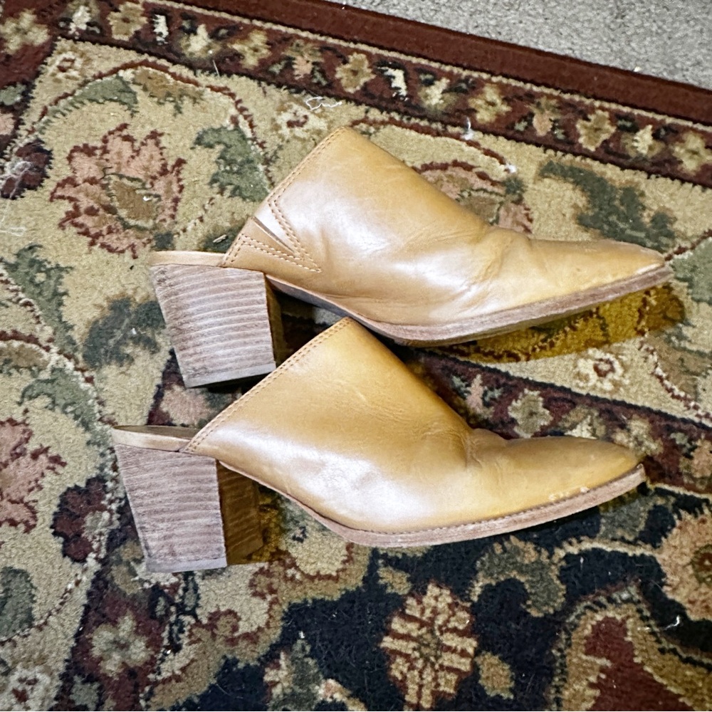 Madewell Tan Leather Heeled Boots